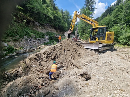 Sanacijska obnova vodotokov in hudournikov po poplavah  (2)